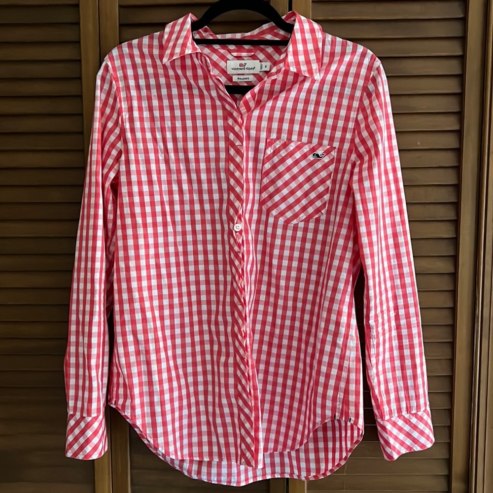 Vineyard Vines woman’s button down